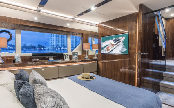 Faitline Targa 65 GTO Master-Suite