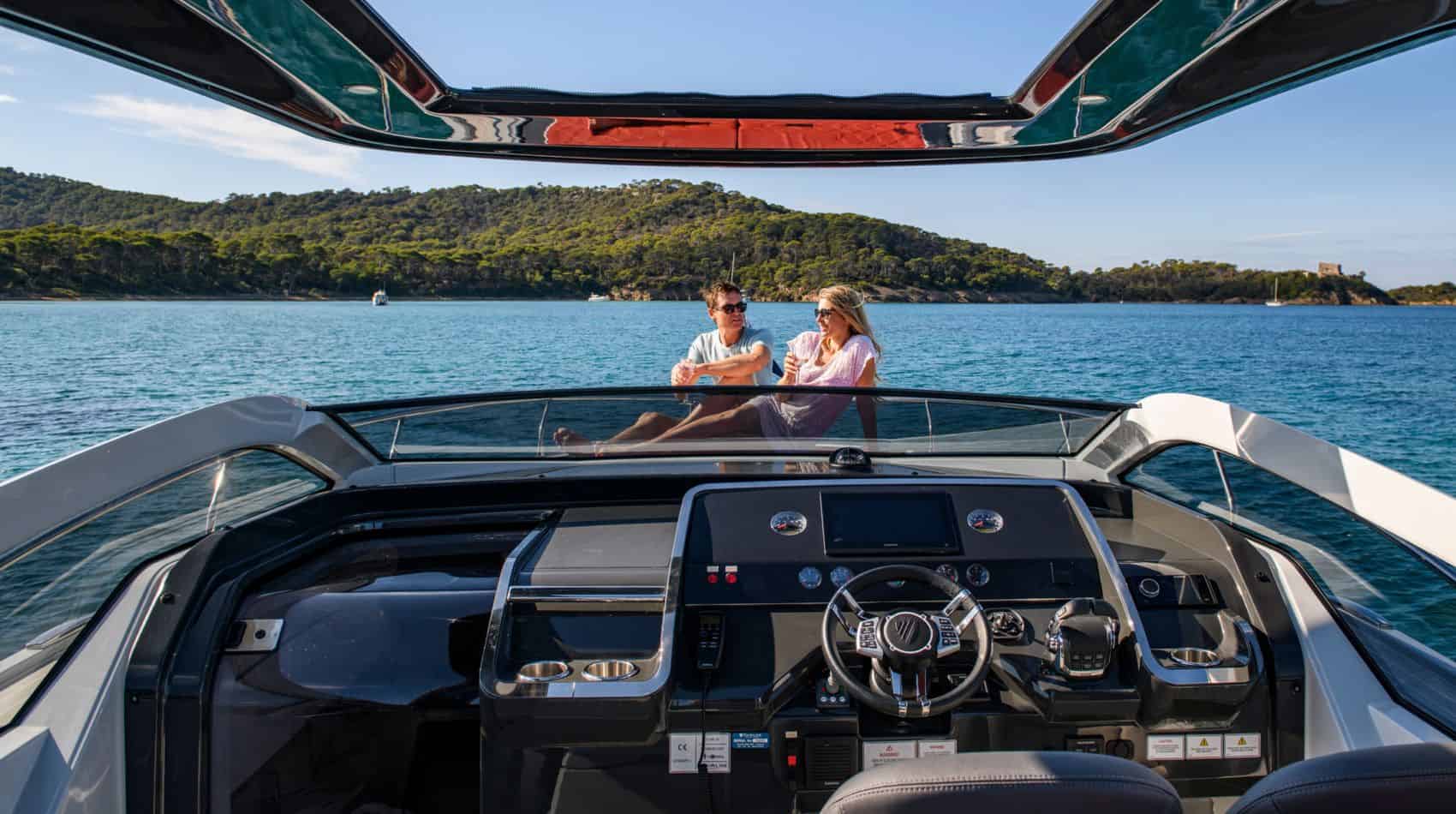 Fairline F-Line 33 6