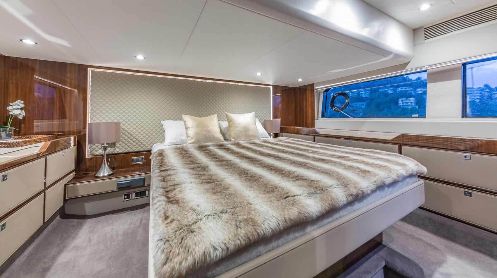 Fairline Targa 50 GT Interior 4