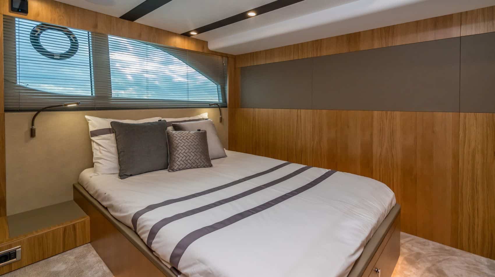 Fairline Tagra 45 open 14